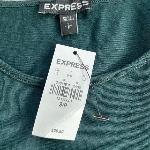 NWT Express Women’s Emerald Green long Sleeve Tee with Shoulder Cut Out, size sm - Picture 2 of 7